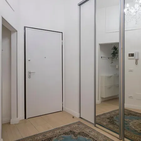 White Loft Near Duomo Orti 14 Apartment