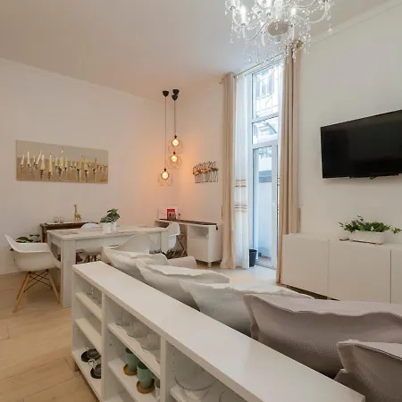 Apartment White Loft Near Duomo Orti 14 *
