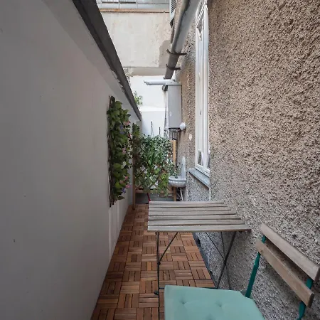 White Loft Near Duomo Orti 14 Apartment *